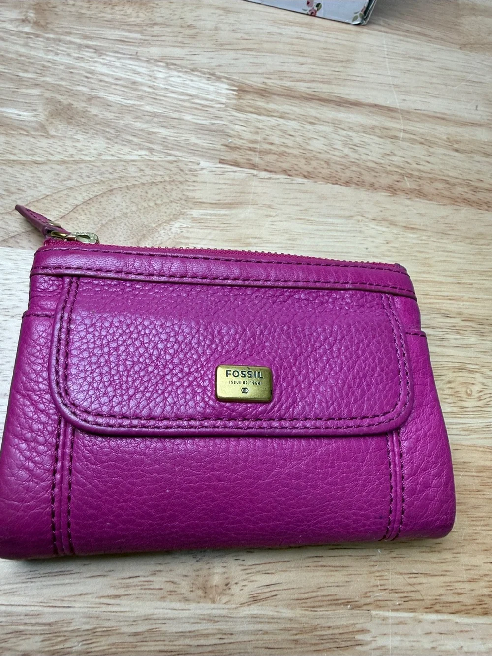Used Fossil Women’s Leather Wallet Organizer